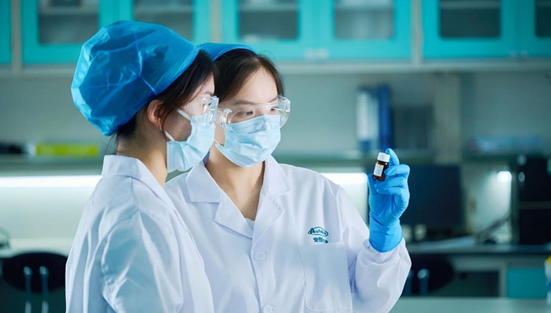 autobio-laboratory-reagent-inspection.jpg
